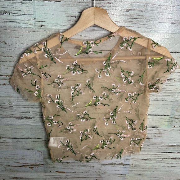 Urban outfitters cream sheer floral tee shirt size small boho festival - Picture 6 of 8